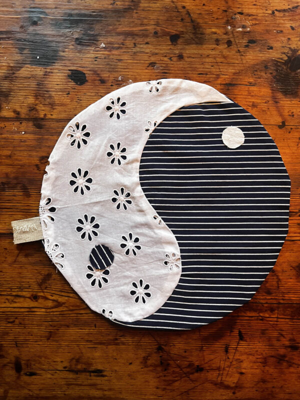 Ying Yang 3